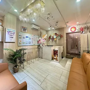  Hostel Toi's Travel Vietnam