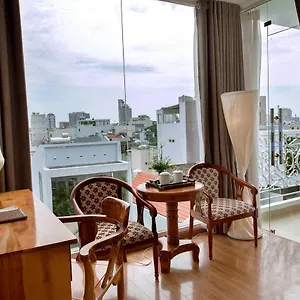 *** Hotel Rex & Vietnam