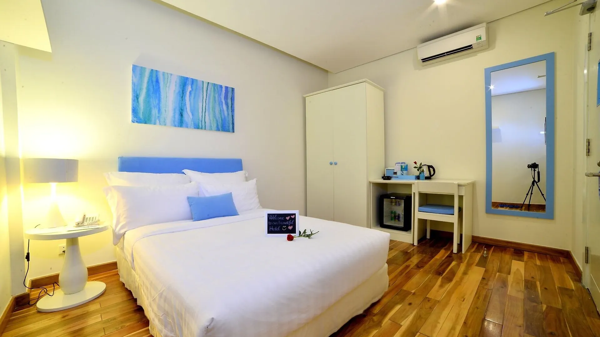 Palmier Hotel - Art House Da Nang