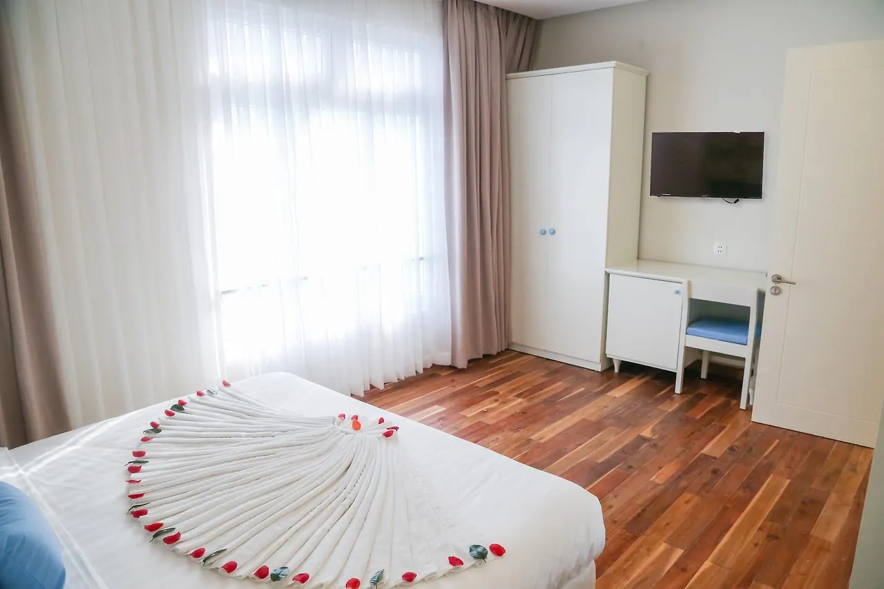 Palmier Hotel - Art House Da Nang 3*,  Vietnam